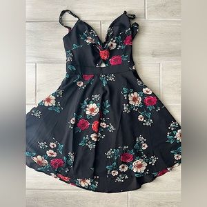 Floral Dress Adjustable Strap Backless Short Casual Dress